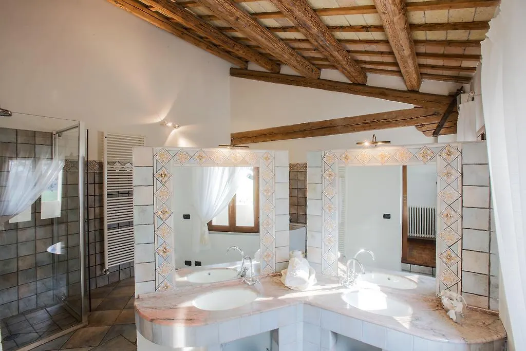 Bed & Breakfast Villa Nidodonda Country Resort & Spa