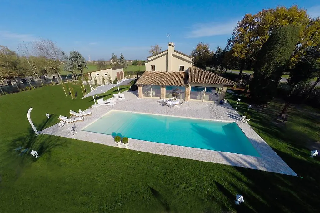 Bed & Breakfast Villa Nidodonda Country Resort & Spa